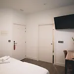شقة فندقية Roomss 3*