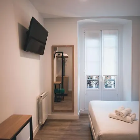 Roomss