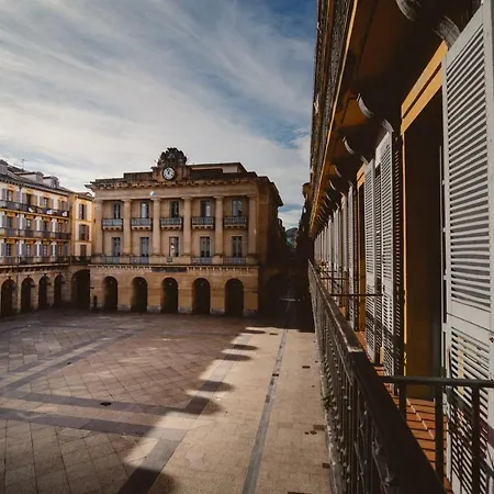 Roomss 아파트호텔 3*