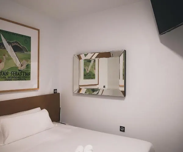 Roomss 3* سان سيباستيان