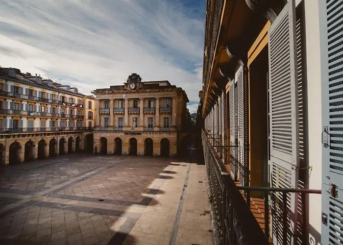 Roomss מלון דירות 3*