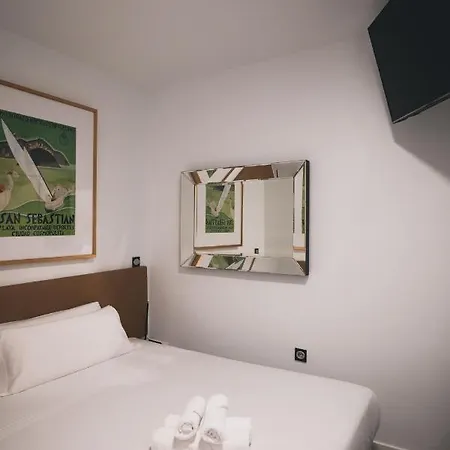 Roomss 3* سان سيباستيان